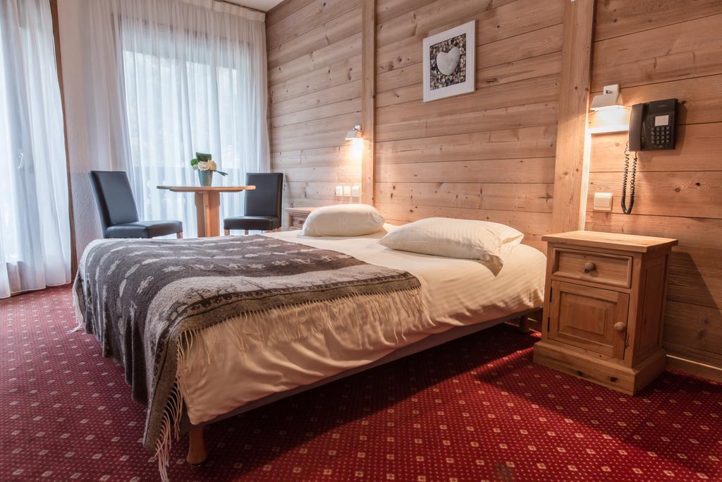 Hotel Club Le Cret 3*