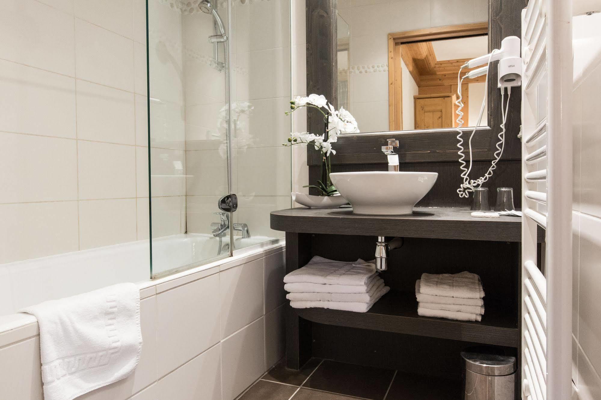 Club Le Cret Hotel 3*